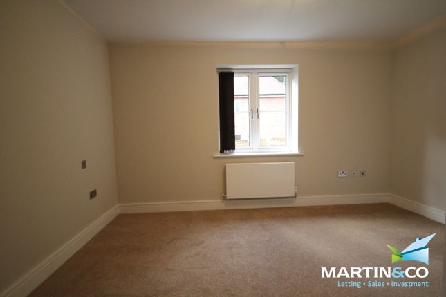 End terrace house to rent in Weather Oaks, Harborne
