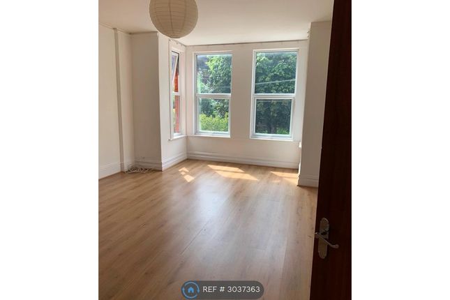 Flat, Liscard Road, Wallasey photo 2