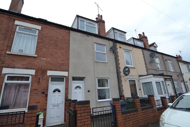 Thumbnail Terraced house for sale in Bowling Street, Mansfield