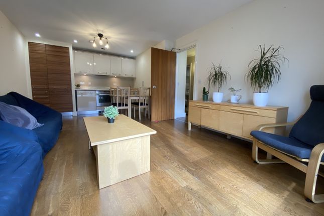 267, Maia House, Celestia, Cardiff photo 2
