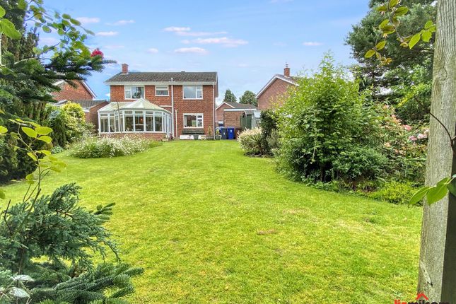 3, Brookside, Burton-On-Trent photo 2