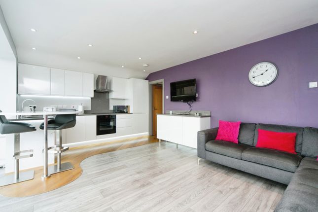 1 Bron Menai,, Helen Terrace, Gwynedd photo 4