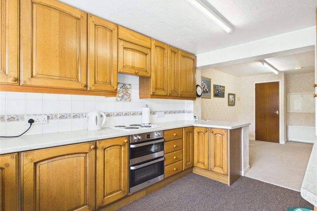 21, Denbigh Drive, Shaw photo 3