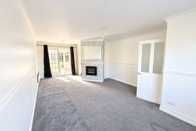 30, Linden Road, North Yorkshire photo 2