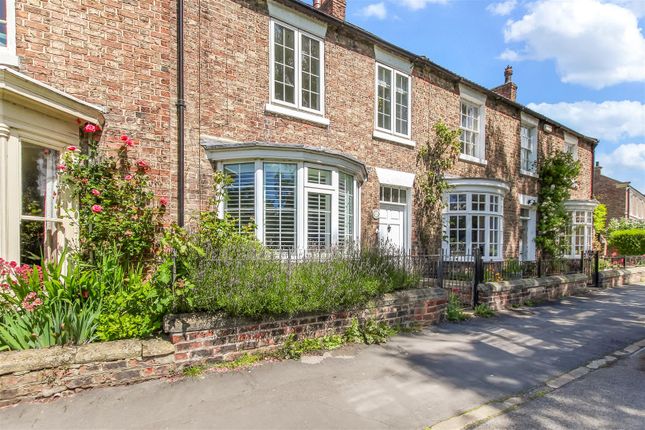 2-bed house on 27, The Green, Darlington, £325,000