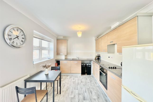Flat for sale in August Courtyard, The Staiths, Gateshead NE8