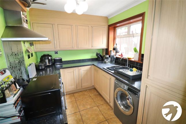 7, Roberts Road, Belvedere photo 4