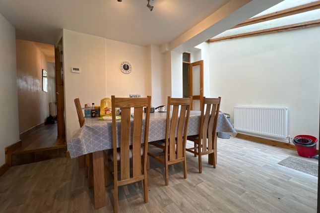 78, Flora Street, Cardiff photo 4