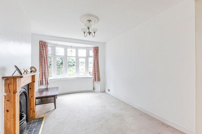 96, Finedon Road, WELLINGBOROUGH photo 4
