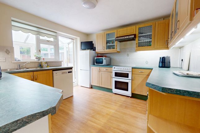 Ellingham Lodge,, Kingsnorth Road, Ashford photo 4