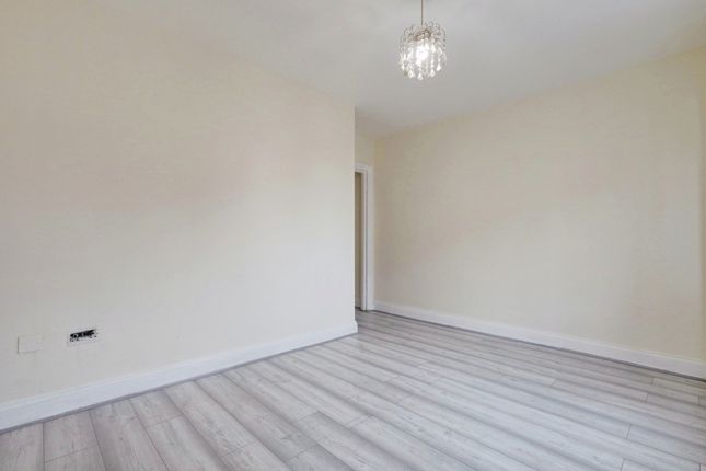 Flat for sale in West Street, Southend-On-Sea