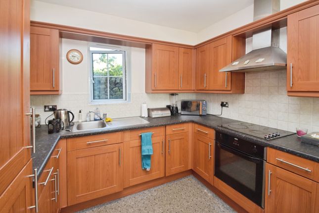 30, Agincourt Drive, Bingley photo 3