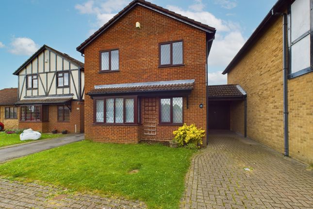 Detached house to rent in Clayfields, Penn, High Wycombe, Buckinghamshire