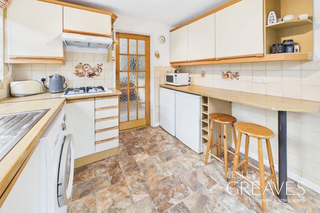 97, Besecar Avenue, Nottingham photo 4