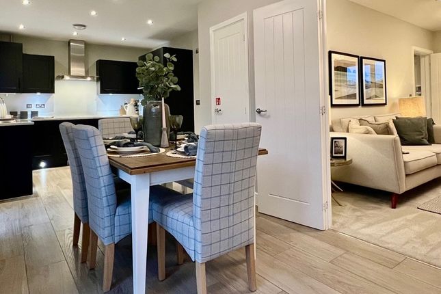 The Felton - Show Home - Plot 3, Woodlands Chase, Curbridge Way, Whiteley photo 3