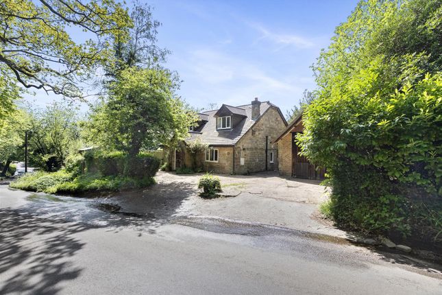 Thumbnail Cottage for sale in Stone Cross, Crowborough