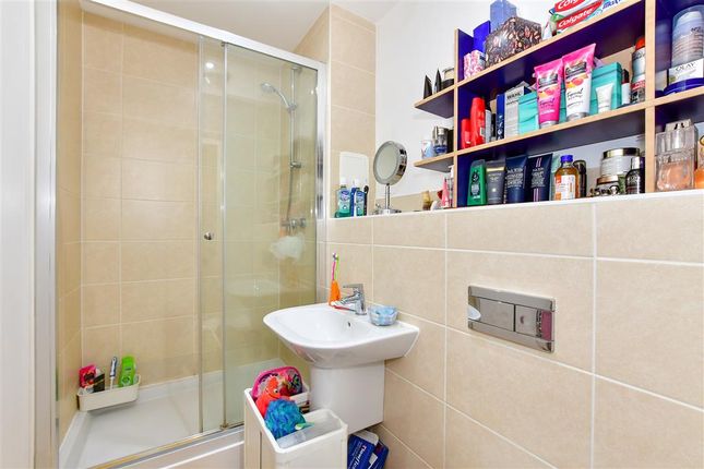 Flat for sale in Golden Jubilee Way, Wickford, Essex