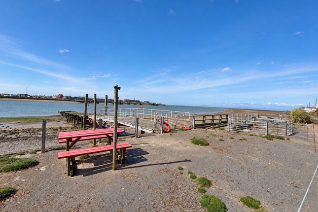 Mooring 3, Wyre Side, Knott End-on-Sea, Mooring 3, Wyre Side, Knott End-on-Sea, Poulton-le-Fylde photo 2
