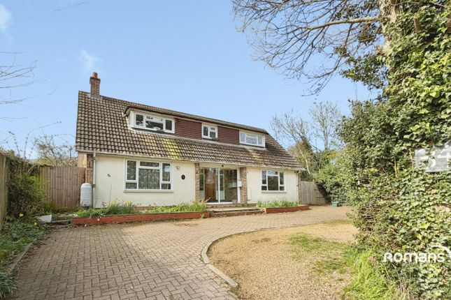 34, Homesteads Road, Hampshire photo 2