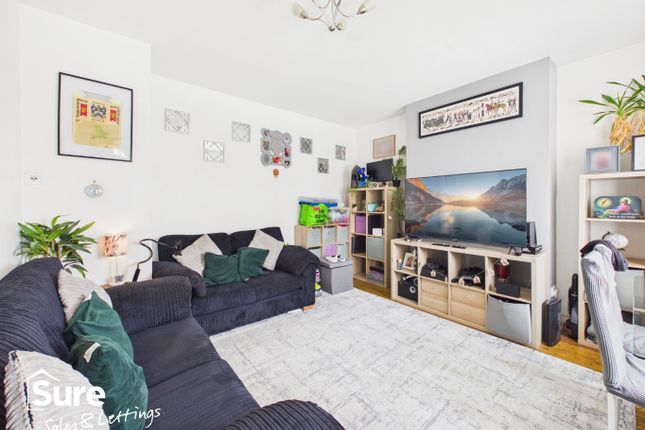 Flat 7  Flat 7, Shirley Road, Abbots Langley photo 2