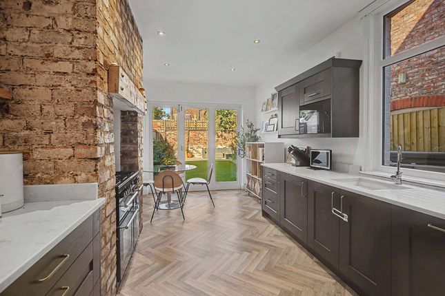 Addison Road, Altrincham photo 4