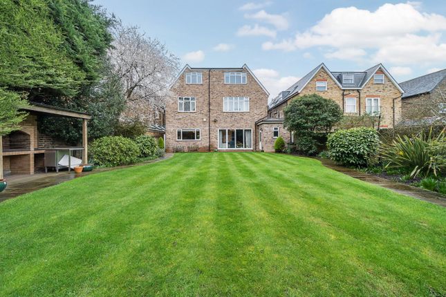 33, Hamilton Road, London photo 2