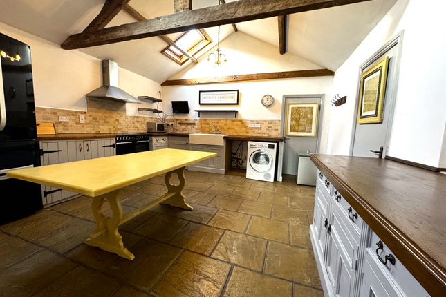 Woodleys Cottage, Bow Brickhill Road, MILTON KEYNES photo 5