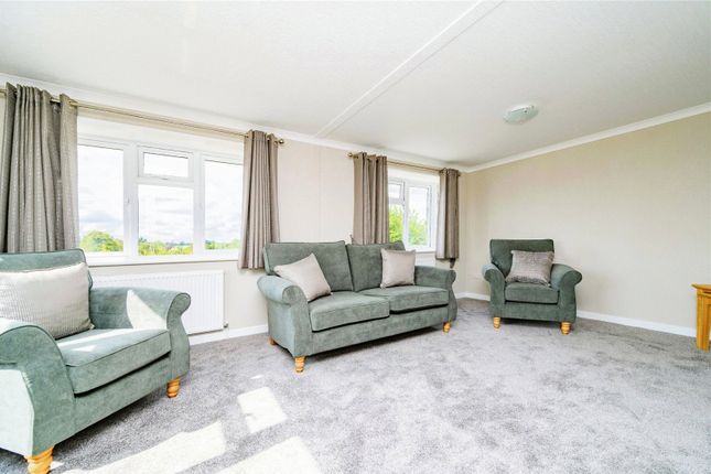 Plot 32,, Hillcrest Caravan Site, Woodside photo 3