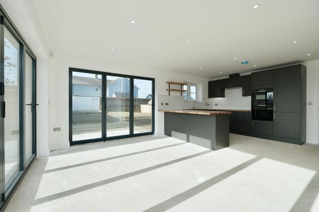 2, Manor Farm, Huntingdon photo 4