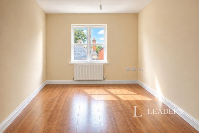 Flat 16, Eudo House,, Circular Road South, Essex photo 4