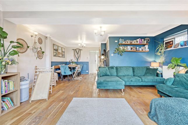 4-bed house on 23 Paradise Road, Chelmsford, £580,000