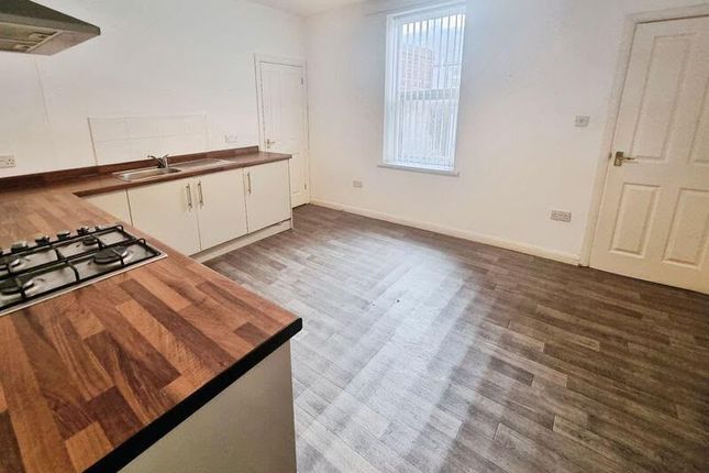 10 Gladstone Street, Newcastle upon Tyne photo 2