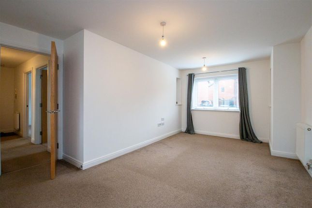 29, Harley Drive, Milton Keynes photo 3