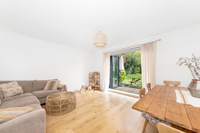 Thumbnail Flat for sale in Colyton Road, East Dulwich, London
