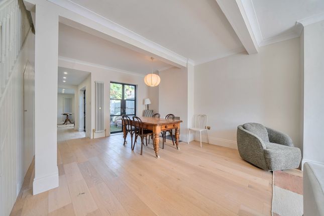 21, Reynolds Place, London photo 4