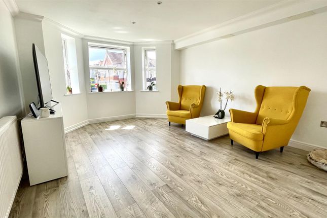 Flat for sale in Southbourne Road, Southbourne, Bournemouth