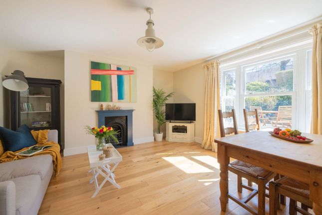 Lower Ground Floor Sitting/Dining Room
