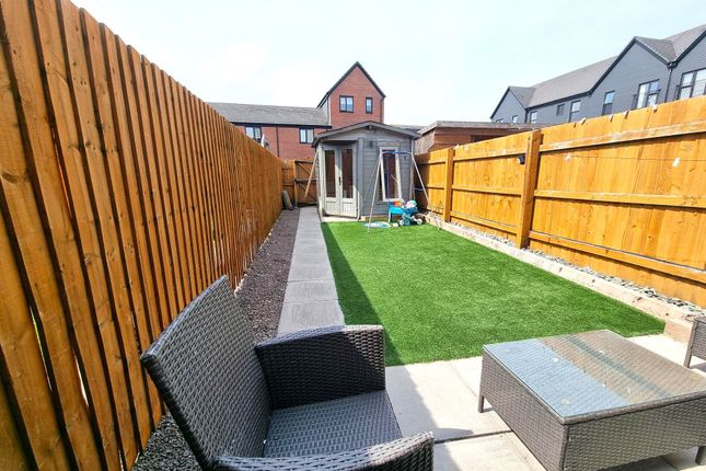 34 Ffordd Penrhyn, Barry photo 4