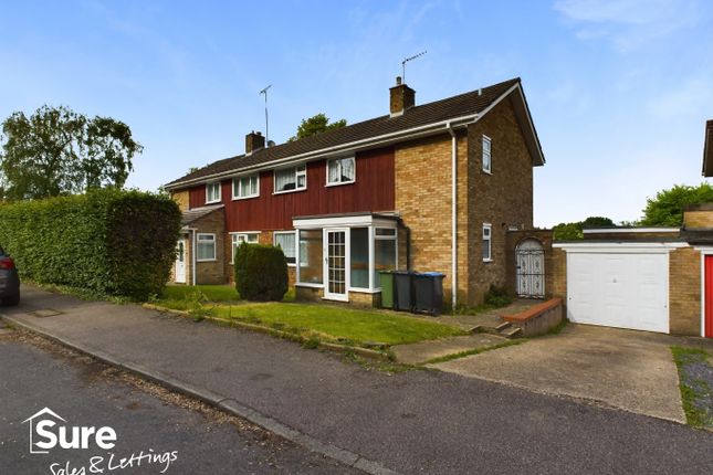 Thumbnail Semi-detached house to rent in Hartsbourne Way, Hemel Hempstead, Hertfordshire