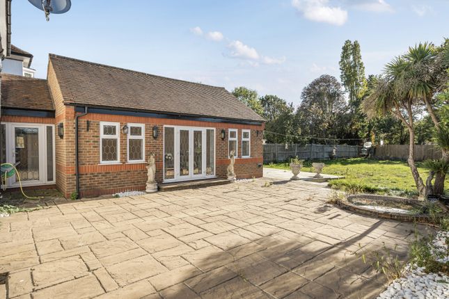 1360883-11-68dc0B...