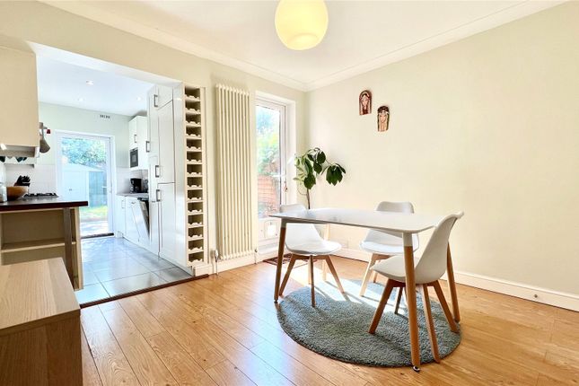 12, Henry Street, Reading photo 3