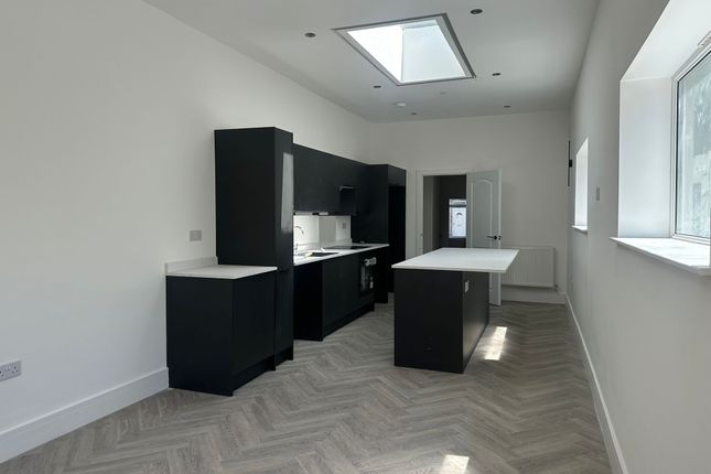 31a Hebron Road, Swansea photo 5