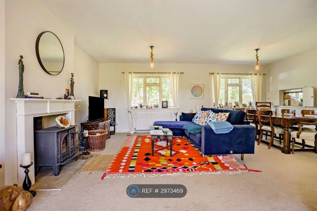 Heymersh Lodge, Lower Road Britford, Salisbury photo 4
