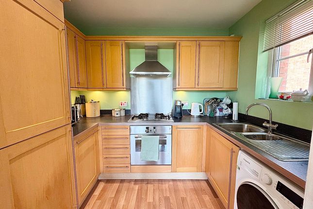 13 Mariners Wharf, Newhaven photo 3