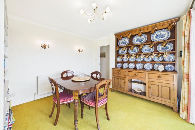 2, Southridge Heights, Weston-super-Mare photo 4
