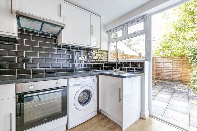 Thumbnail Property to rent in Lorne Road, London