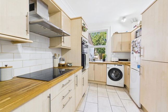 172, Vaughan Road, Harrow photo 3