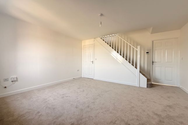 62, SUTTON-IN-ASHFIELD photo 4