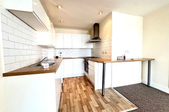 Thumbnail Flat to rent in Harold Road, Cliftonville, Margate, Kent