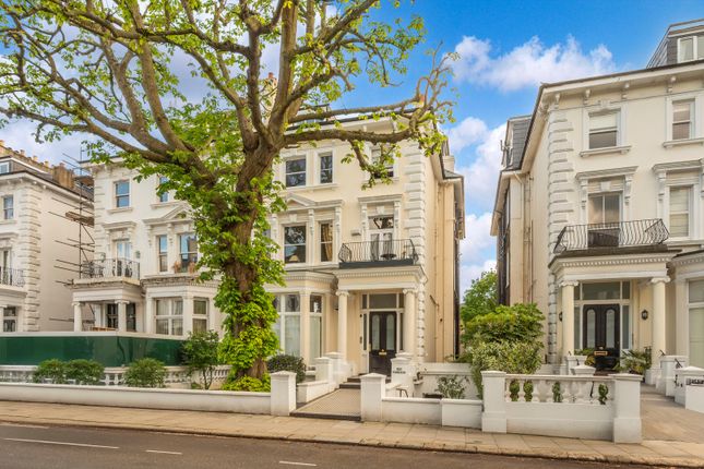 Flat for sale in Belsize Park Gardens, Belsize Park, London